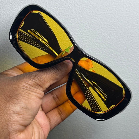 BLACK FRAME YELLOW LENS SUNGLASSES